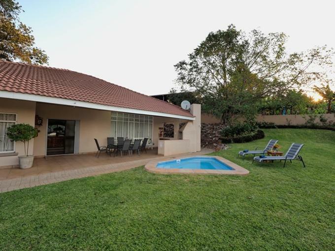 Poinsettia Family Cottage Хейзивью Экстерьер фото